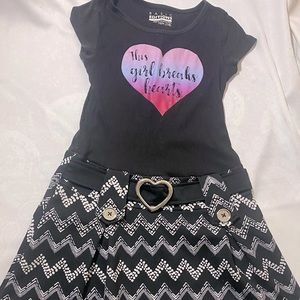Girls’ dress